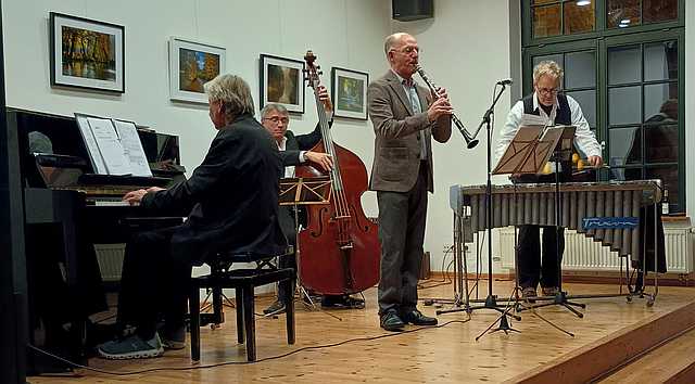 Dreamland Swing Band - Jazz der 30er Jahre aus Berlin